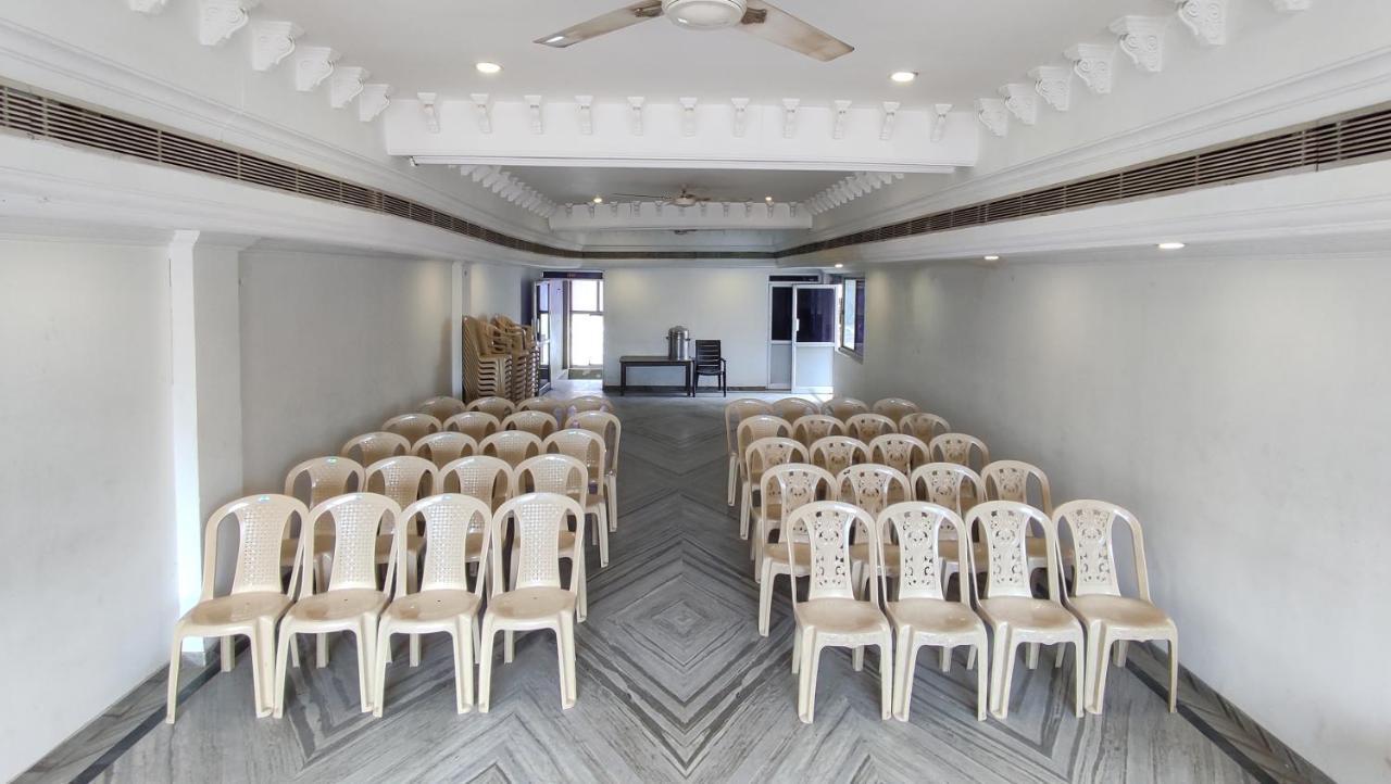 Hotel Aarathy 马杜赖 外观 照片